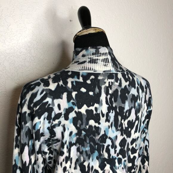 Tyler Boe white black blue fringe trim animal print sweater size Medium - Picture 9 of 13